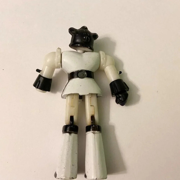 Vintage 1977 Ahi  Star Fleet Defender Actions Figures Diecast Toys Missing Fists - Picture 6 of 11